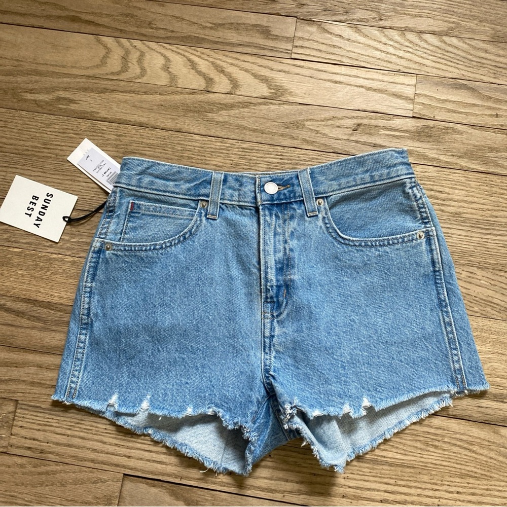 NWT Aritzia Sunday Best Tatum 3” Pale Pretty Blue Mid-Rise Denim Shorts 2/25W-